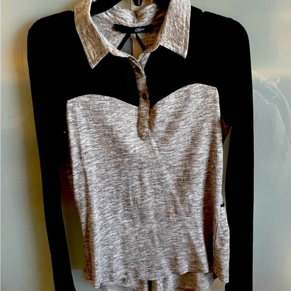 SUGARLIPS sizeM trendy black /grey women’s blouse . Back open detail. Never used